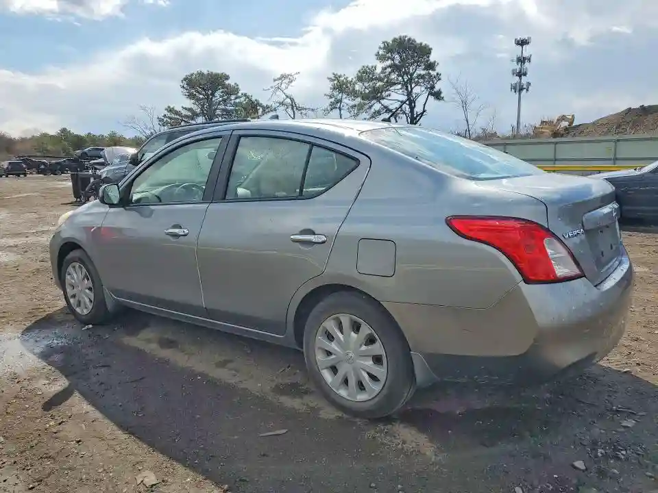 3N1CN7AP6CL869604 2012 NISSAN VERSA-1