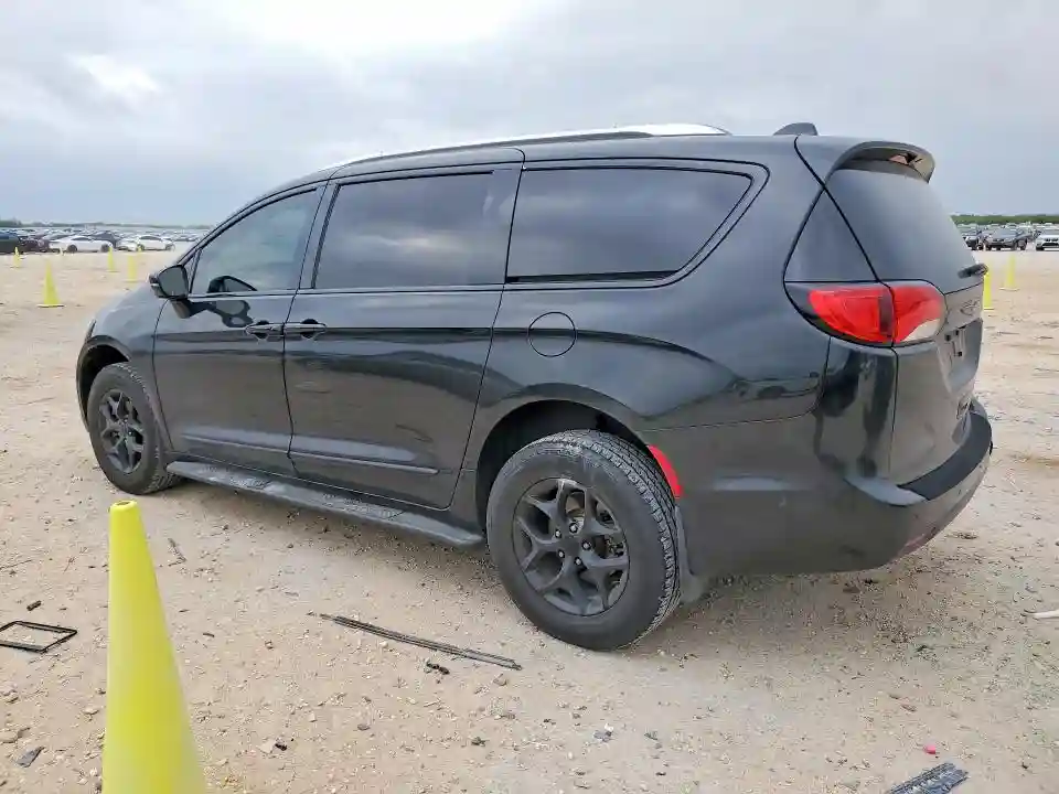 2C4RC1GG2LR217146 2020 CHRYSLER PACIFICA-1