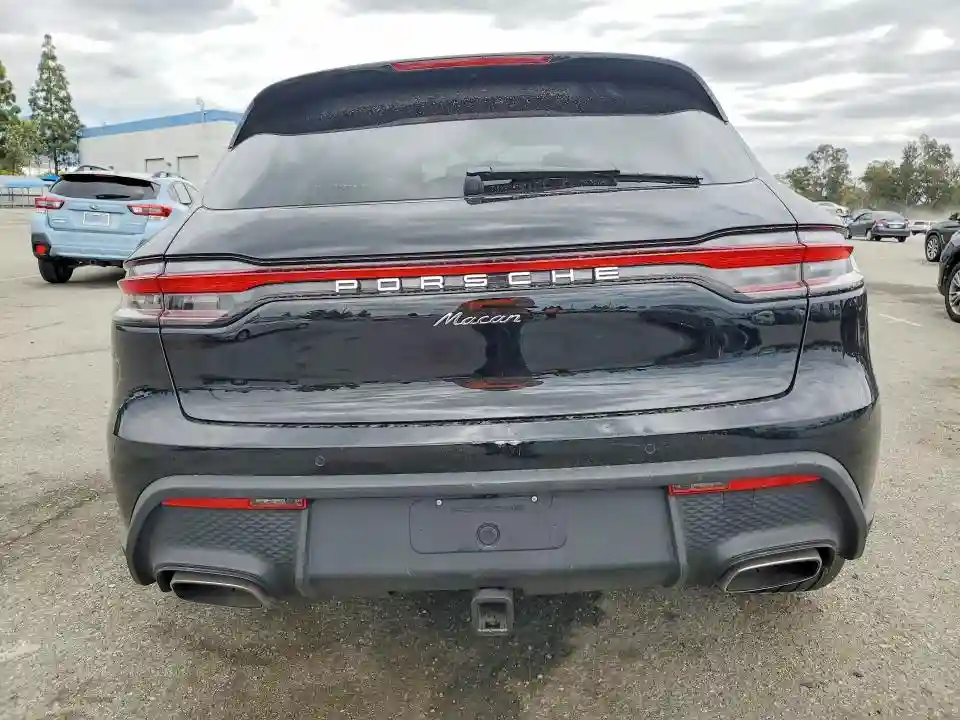 WP1AA2A55SLB13188 2025 PORSCHE MACAN-5