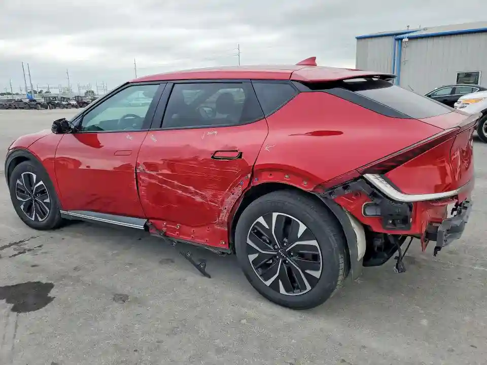 KNDC34LA8N5056861 2022 KIA EV6 WIND-1
