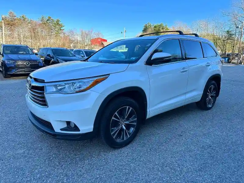 5TDJKRFH9GS322708 2016 TOYOTA HIGHLANDER-1