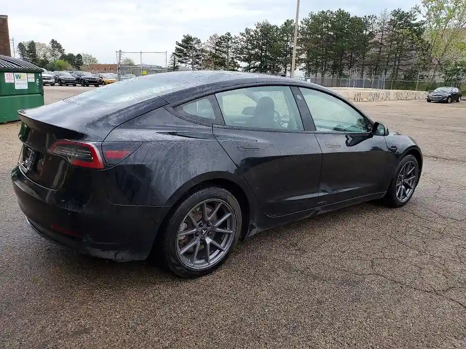 5YJ3E1EA4NF287101 2022 TESLA MODEL 3-2
