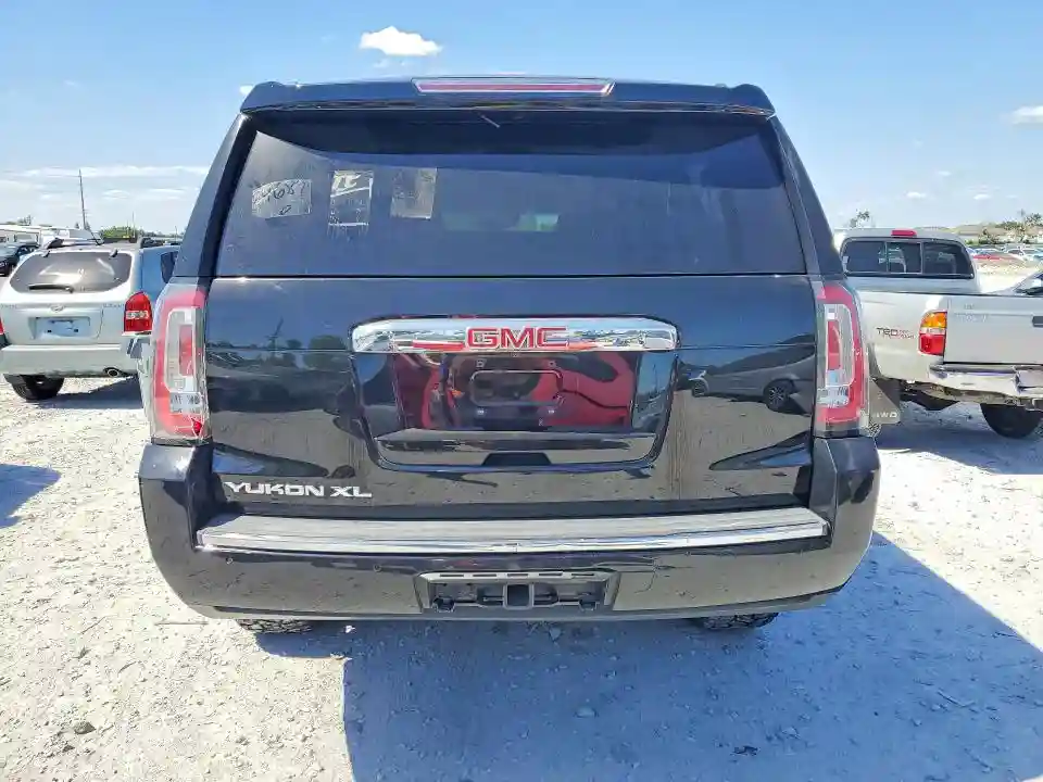 1GKS1HKJ6JR224689 2018 GMC YUKON-5