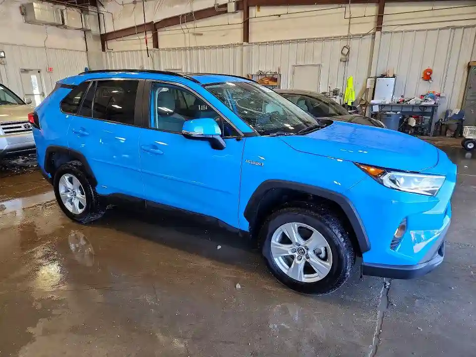 4T3R6RFV2MU007126 2021 TOYOTA RAV4-3