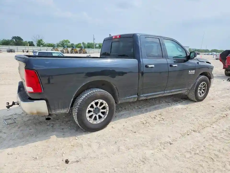 1C6RR7GG8JS218550 2018 RAM 1500-2