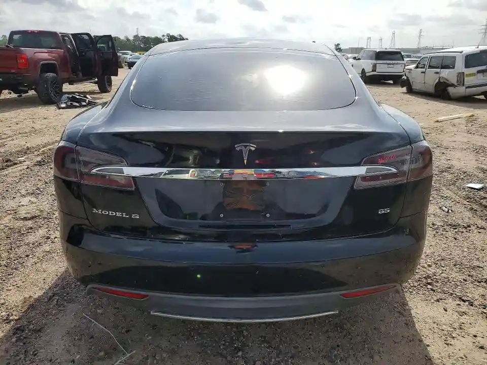 5YJSA1DN1DFP22554 2013 TESLA MODEL S-5