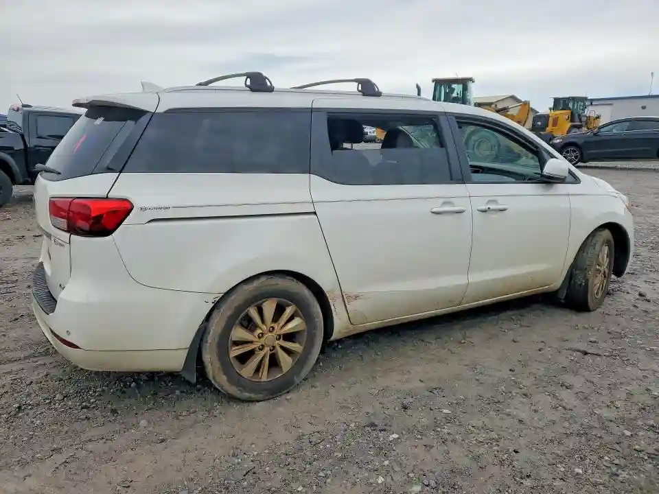 KNDMB5C14G6208712 2016 KIA SEDONA-2