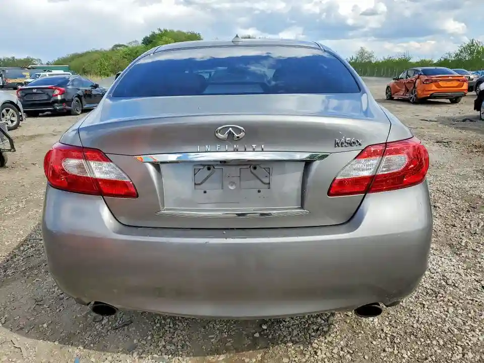 JN1AY1AR7BM570706 2011 INFINITI M56-5
