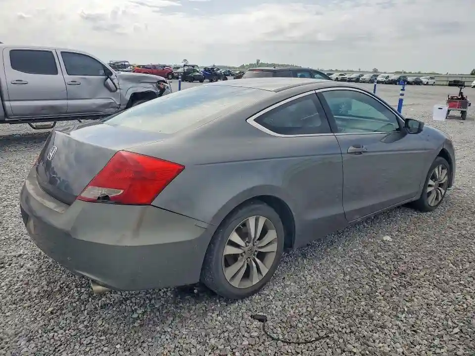 1HGCS1B3XCA004626 2012 HONDA ACCORD-2