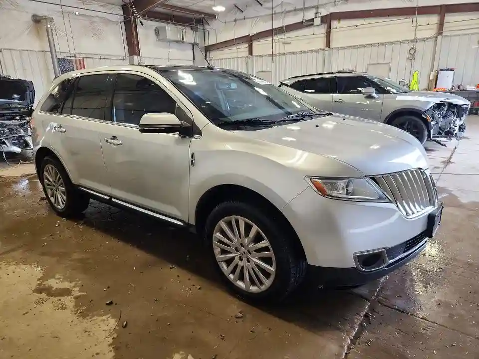2LMDJ8JKXEBL00583 2014 LINCOLN MKX-3