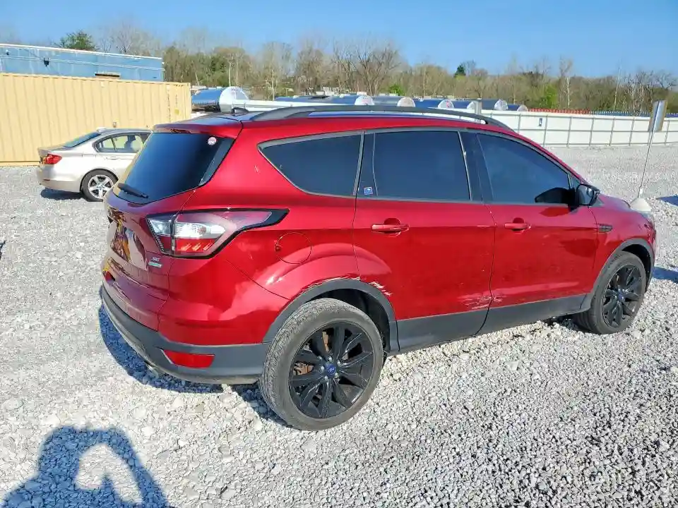 1FMCU0GD3JUC32561 2018 FORD ESCAPE-2