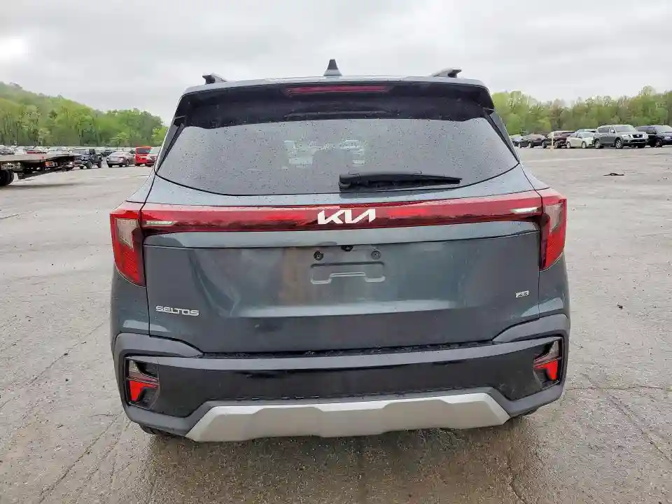 KNDERCAA1R7544788 2024 KIA SELTOS-5