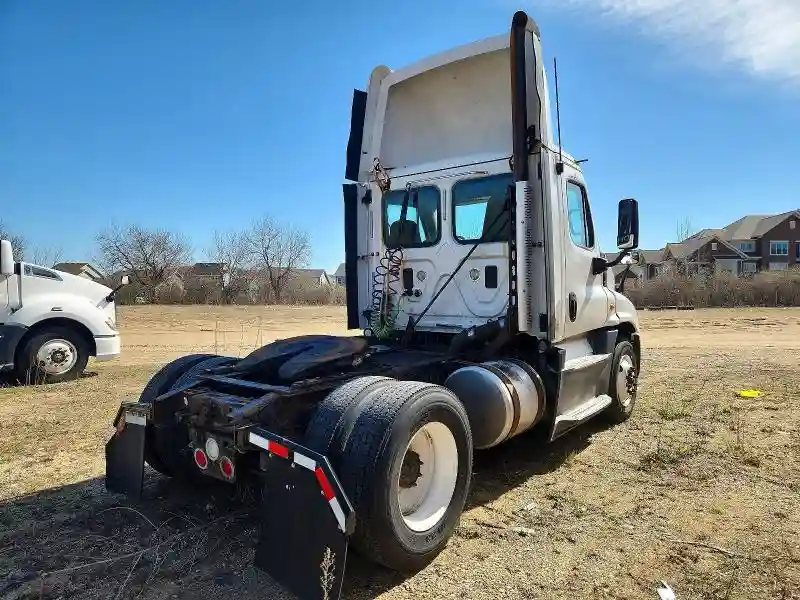 1FUBGEDV3GLHC5762 2016 FREIGHTLINER ALL OTHER-3