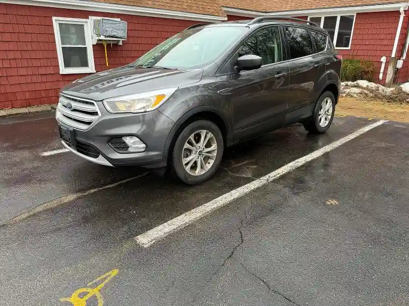 1FMCU9GD0JUC62931 2018 FORD ESCAPE-1