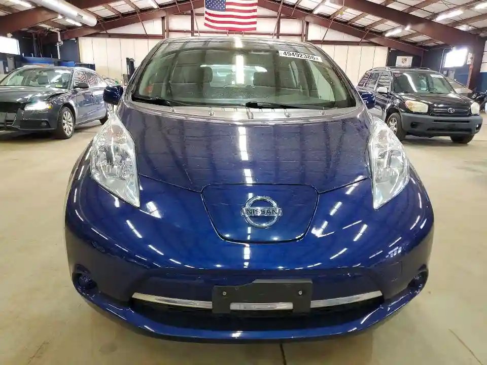 1N4BZ0CP9HC307318 2017 NISSAN LEAF-4