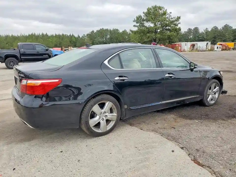 JTHGL5EF0B5042009 2011 LEXUS LS460-2