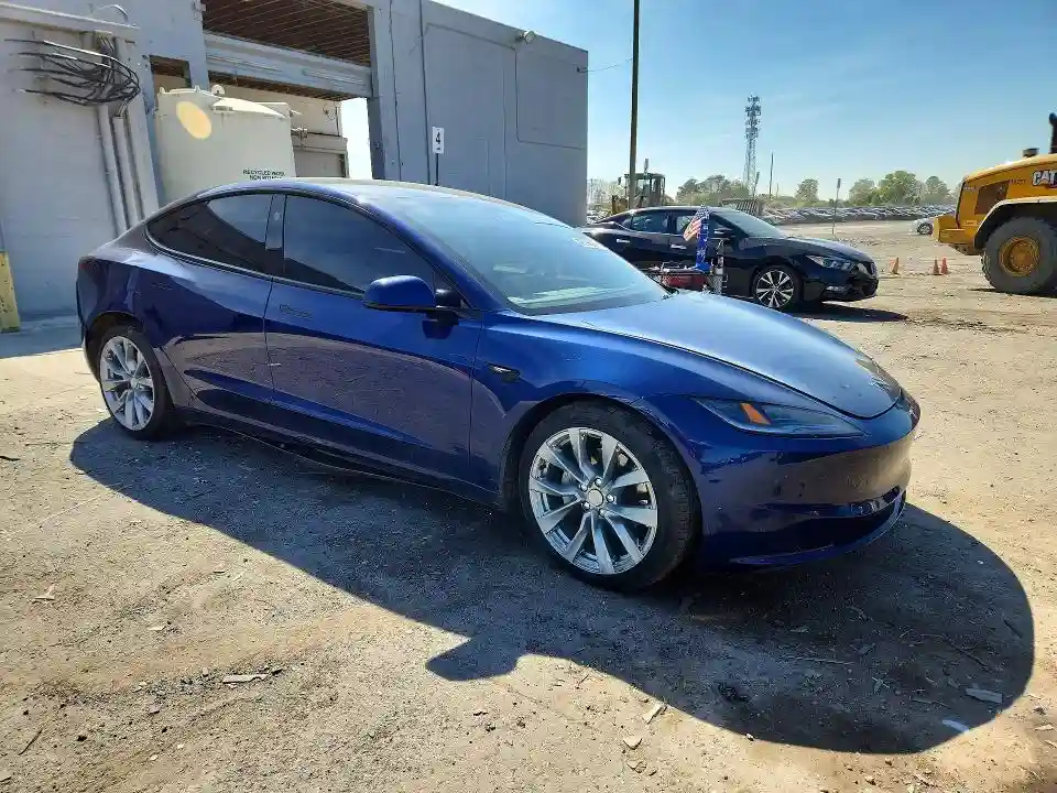 5YJ3E1EB2SF926838 2025 TESLA MODEL 3-3