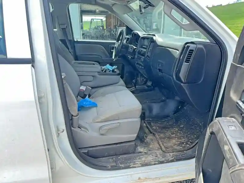 3GCUKPEH6FG463218 2015 CHEVROLET SILVERADO-4
