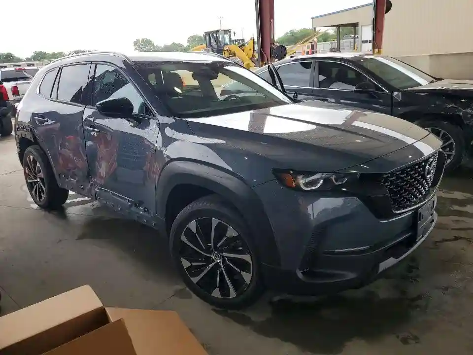 7MMVAAEW5SN130254 2025 MAZDA CX-50-3