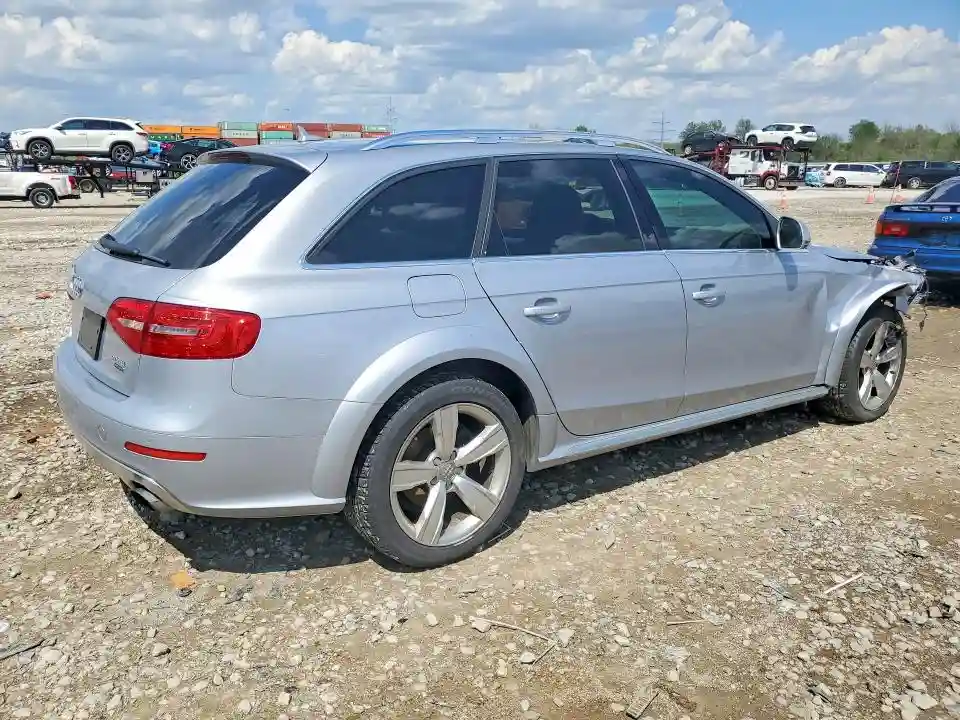 WA1UFAFL5GA008973 2016 AUDI A4-2