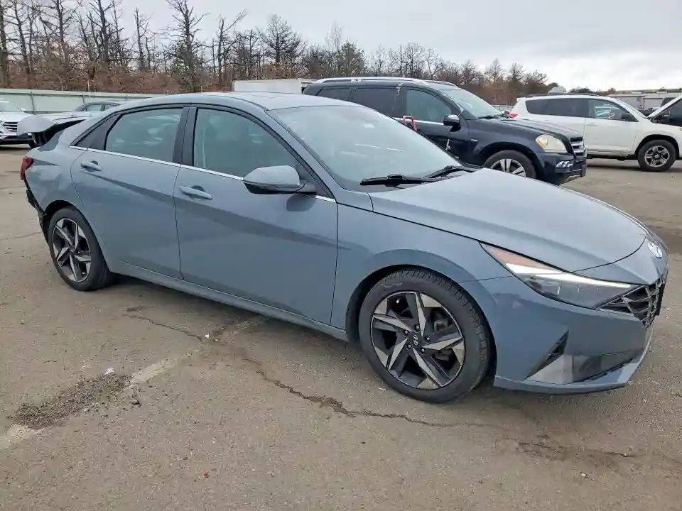 KMHLP4AG7NU366271 2022 HYUNDAI ELANTRA-3