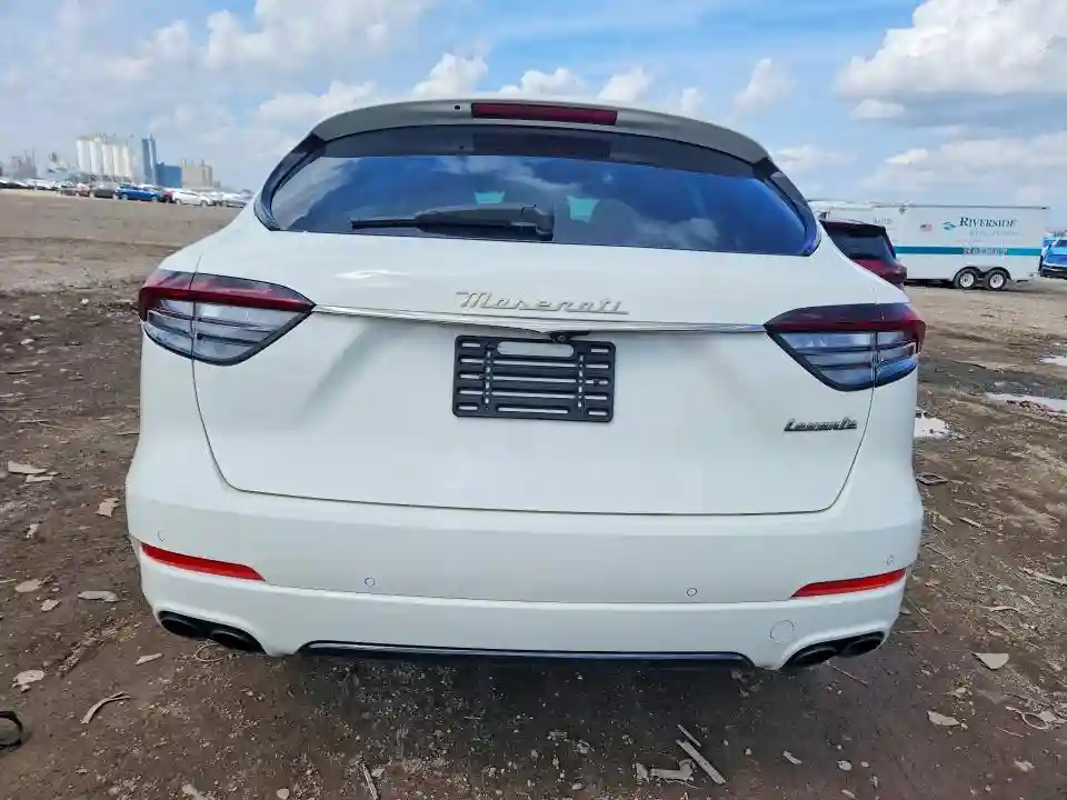 ZN661XUA9NX383534 2022 MASERATI LEVANTE BA-5