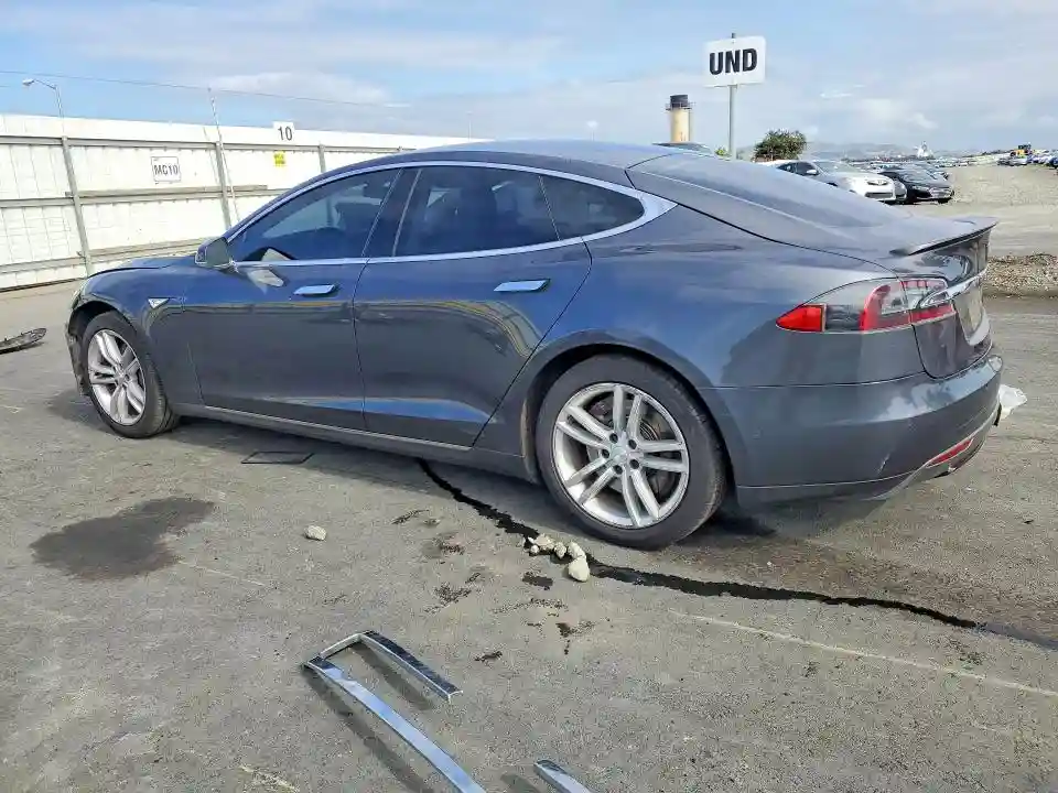 5YJSA1H17FF098172 2015 TESLA MODEL S-2
