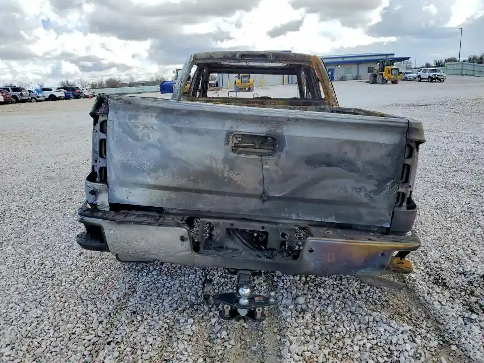 3GCUKSEC1HG126935 2017 CHEVROLET ALL MODELS-5
