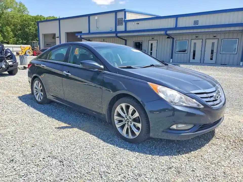 5NPEC4AB8BH189331 2011 HYUNDAI SONATA-3