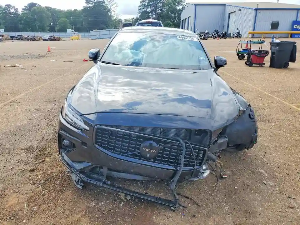 7JRL12FH6RG285747 2024 VOLVO S60-4