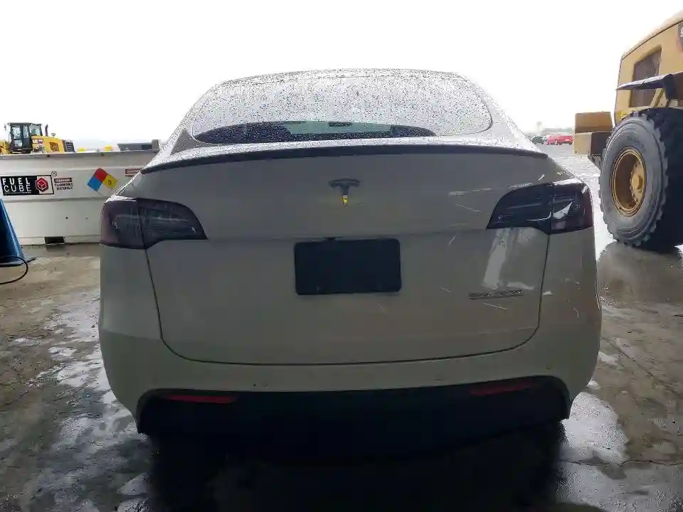 7SAYGDEF1NF492701 2022 TESLA MODEL Y-5