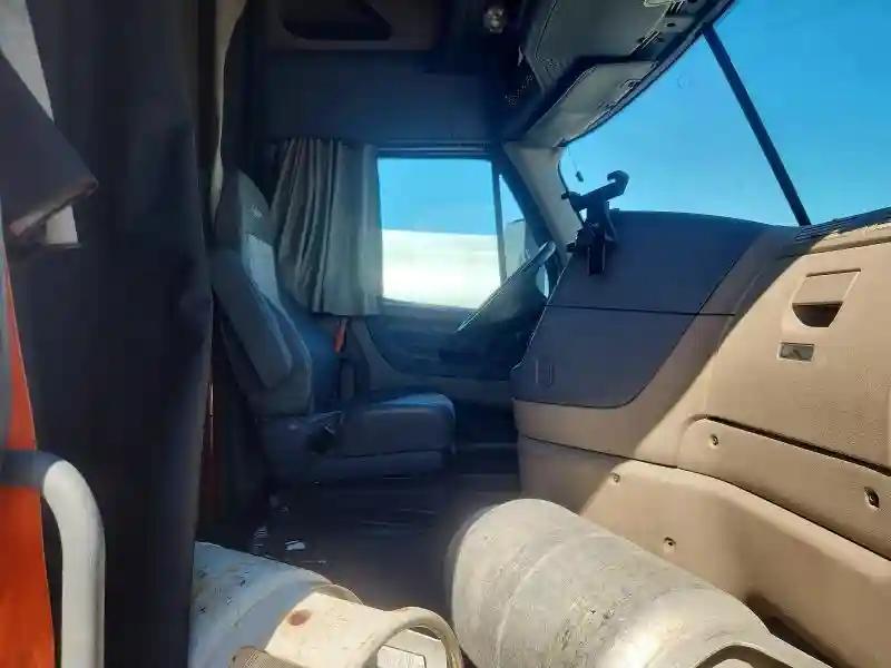 3AKJGLDR1HSJA6888 2017 FREIGHTLINER ALL OTHER-4