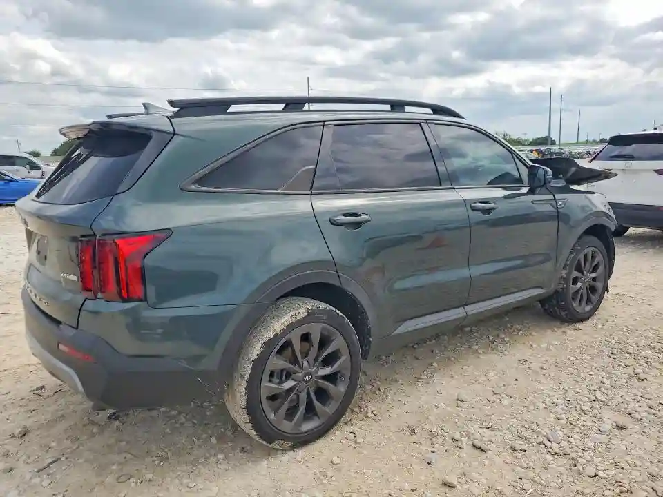 5XYRHDLF6MG069220 2021 KIA SORENTO-2