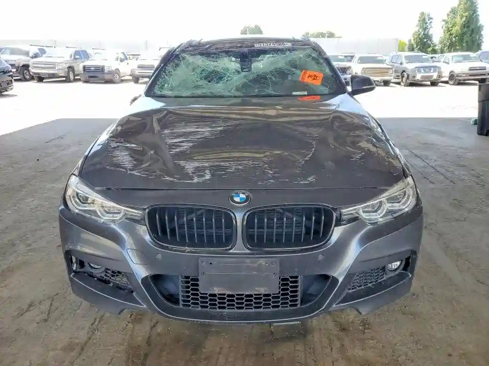 WBA8B9G33HNU55874 2017 BMW 3 SERIES-4