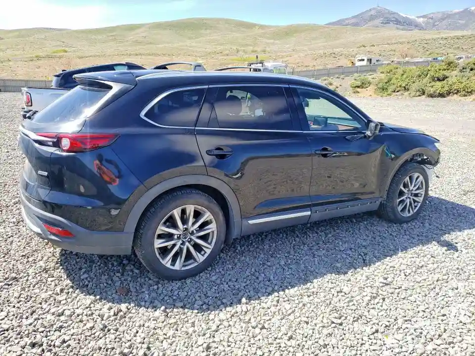 JM3TCBEY2H0130816 2017 MAZDA CX-9-2