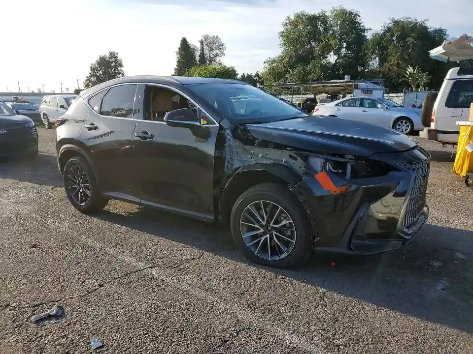 2T2GKCEZ1RC020127 2024 LEXUS NX-3