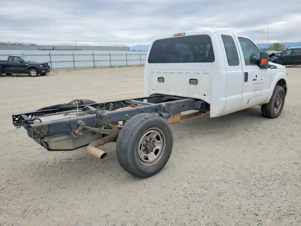1FD8X3E64EEA62228 2014 FORD F350-2