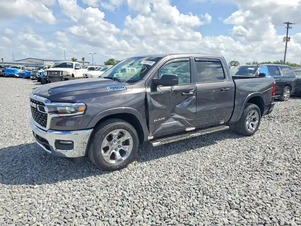 1C6RREFGXSN657500 2025 RAM 1500-0