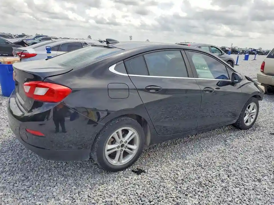 1G1BE5SM2H7203166 2017 CHEVROLET CRUZE-2