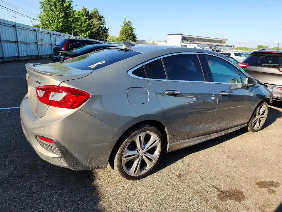 1G1BF5SM8H7195815 2017 CHEVROLET CRUZE-2