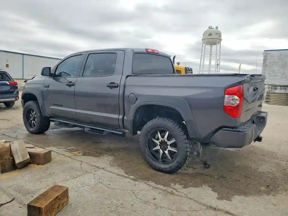 5TFDY5F19KX804993 2019 TOYOTA TUNDRA-1