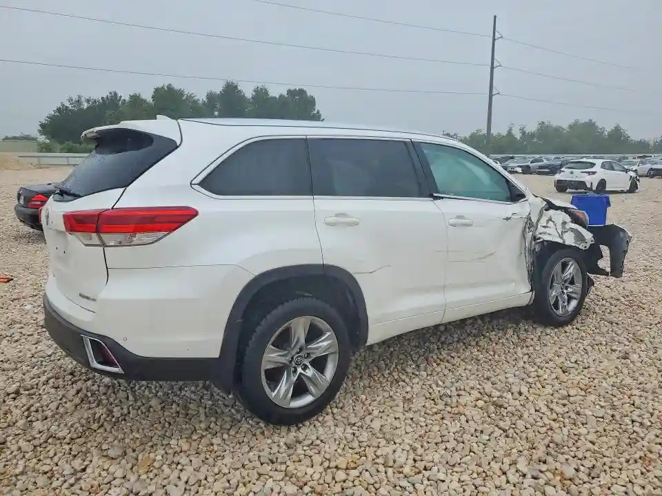 5TDDZRFH7JS821880 2018 TOYOTA HIGHLANDER-2