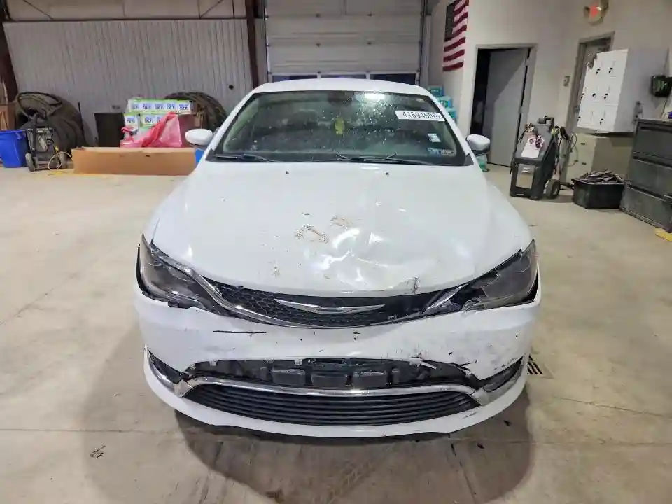 1C3CCCAB3GN127882 2016 CHRYSLER 200-4