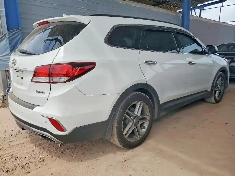 KM8SRDHF0JU263996 2018 HYUNDAI SANTA FE-2