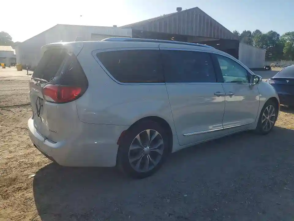 2C4RC1GG4HR657571 2017 CHRYSLER PACIFICA-2
