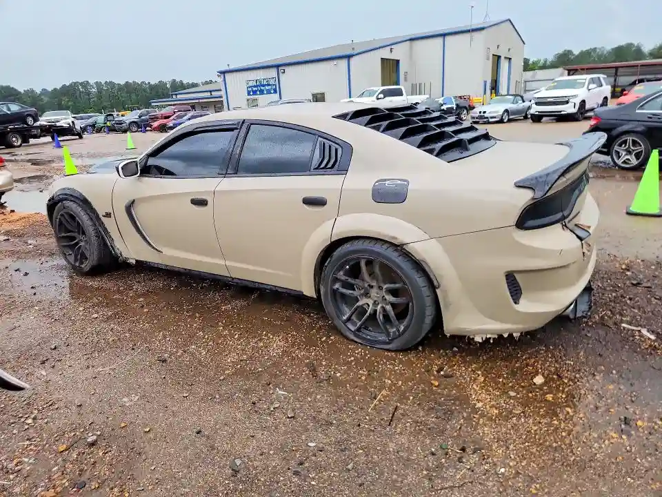 2C3CDXGJ5JH228599 2018 DODGE CHARGER-1