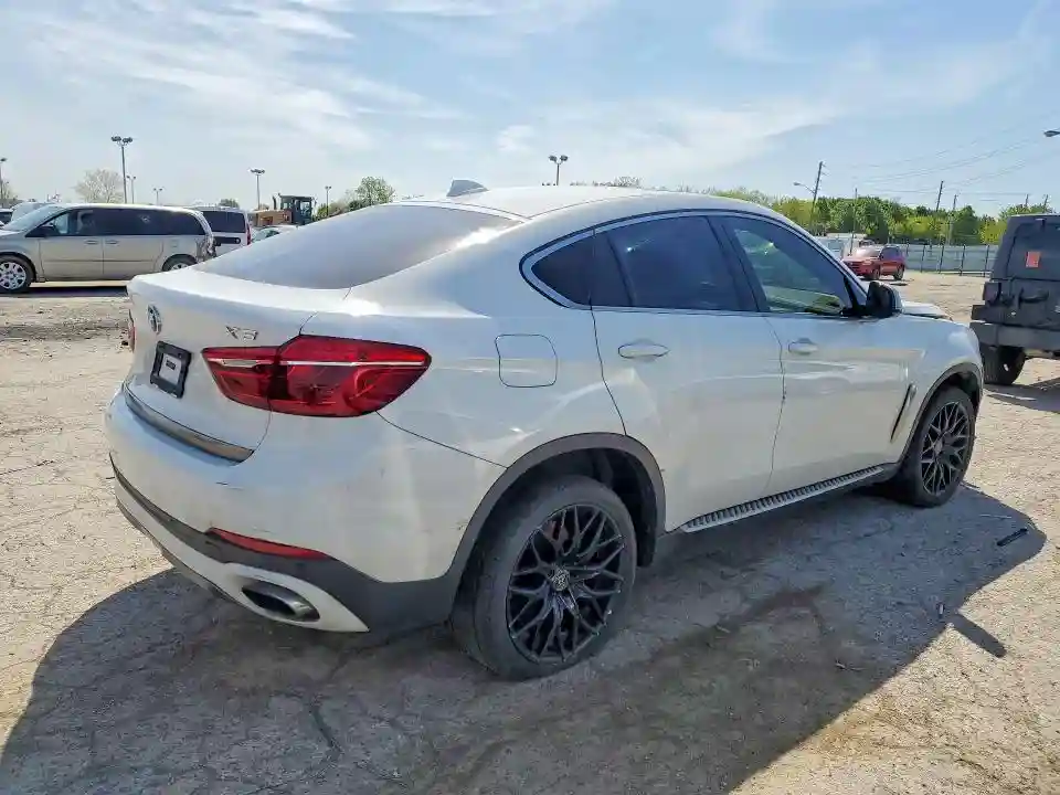 5UXKU6C5XF0F94310 2015 BMW X6-2