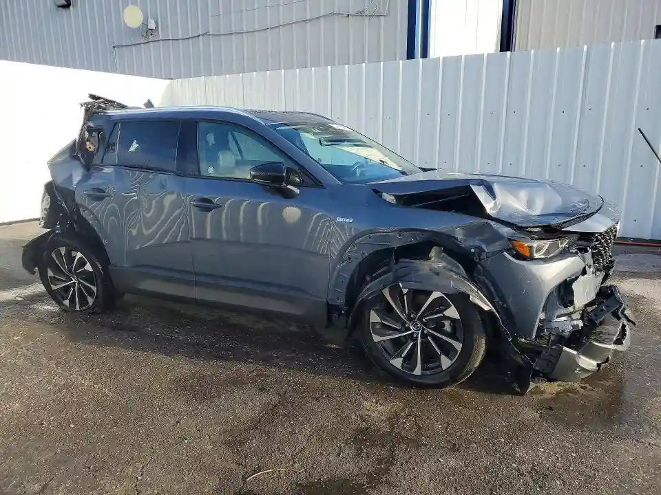 7MMVAAEW6SN131008 2025 MAZDA CX-50-3