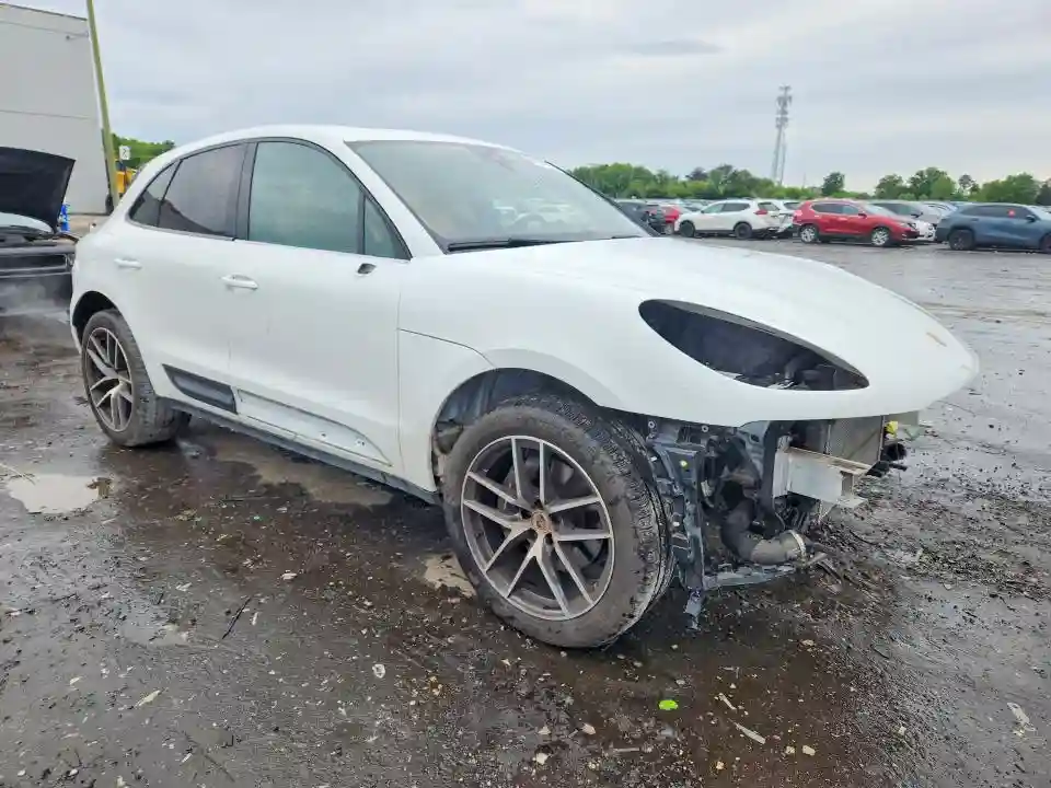 WP1AA2A54NLB02641 2022 PORSCHE MACAN-3