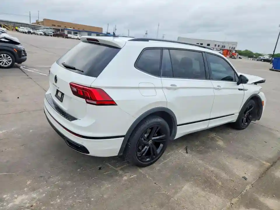3VVCB7AX7PM109219 2023 VOLKSWAGEN TIGUAN-2
